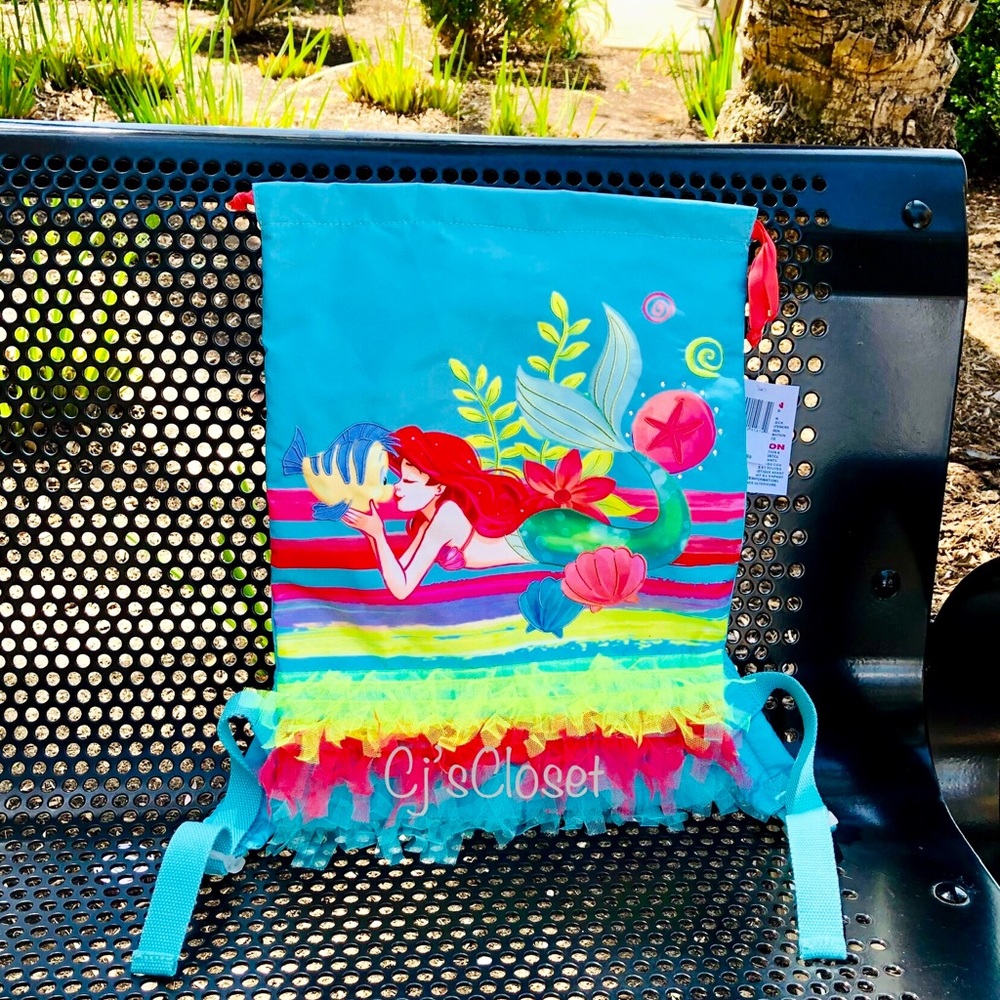 🧜🏻‍♀️Disney Parks Ariel Cinch Backpack🧜🏻‍♀️